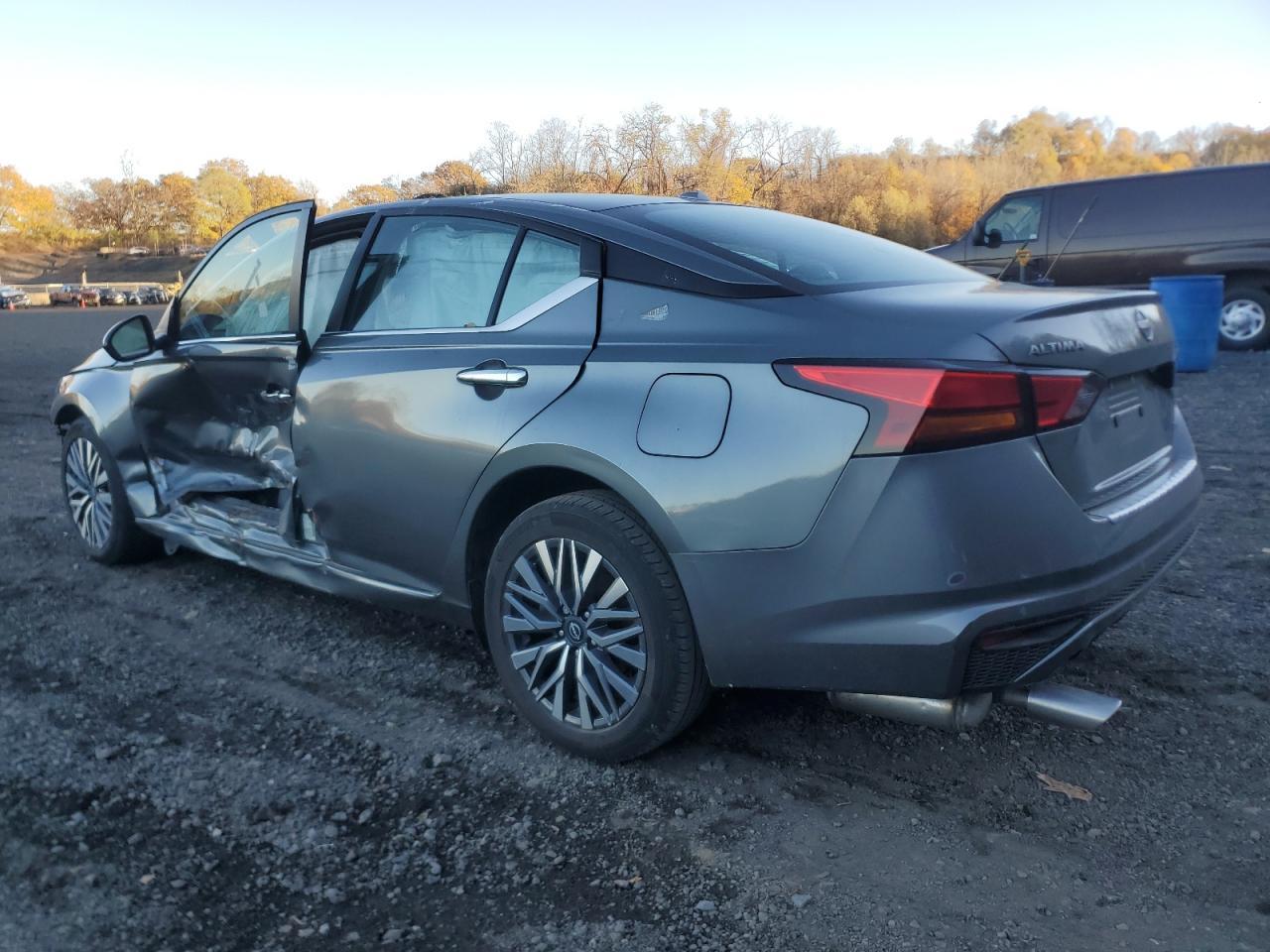 2023 NISSAN ALTIMA