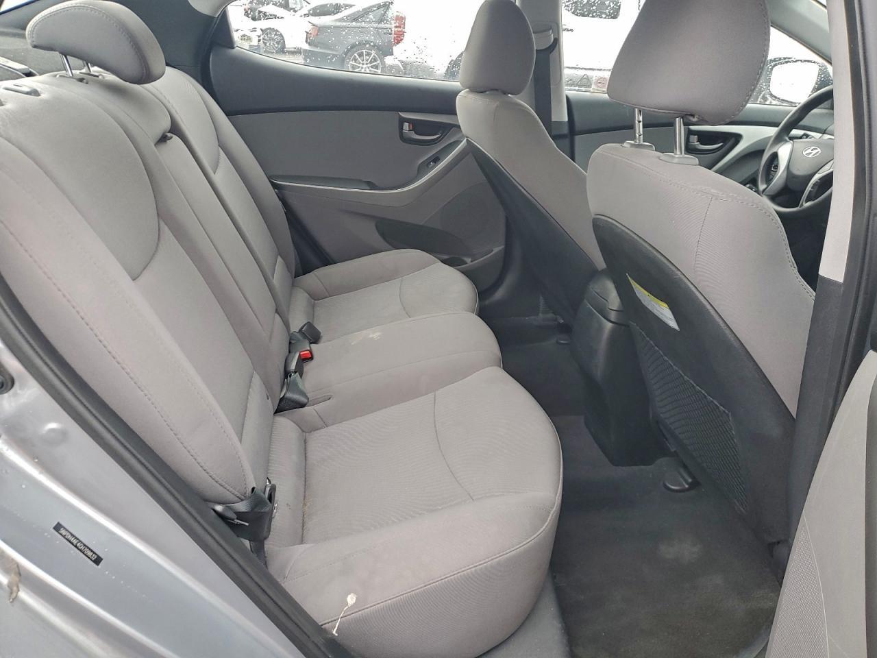 2016 HYUNDAI ELANTRA
