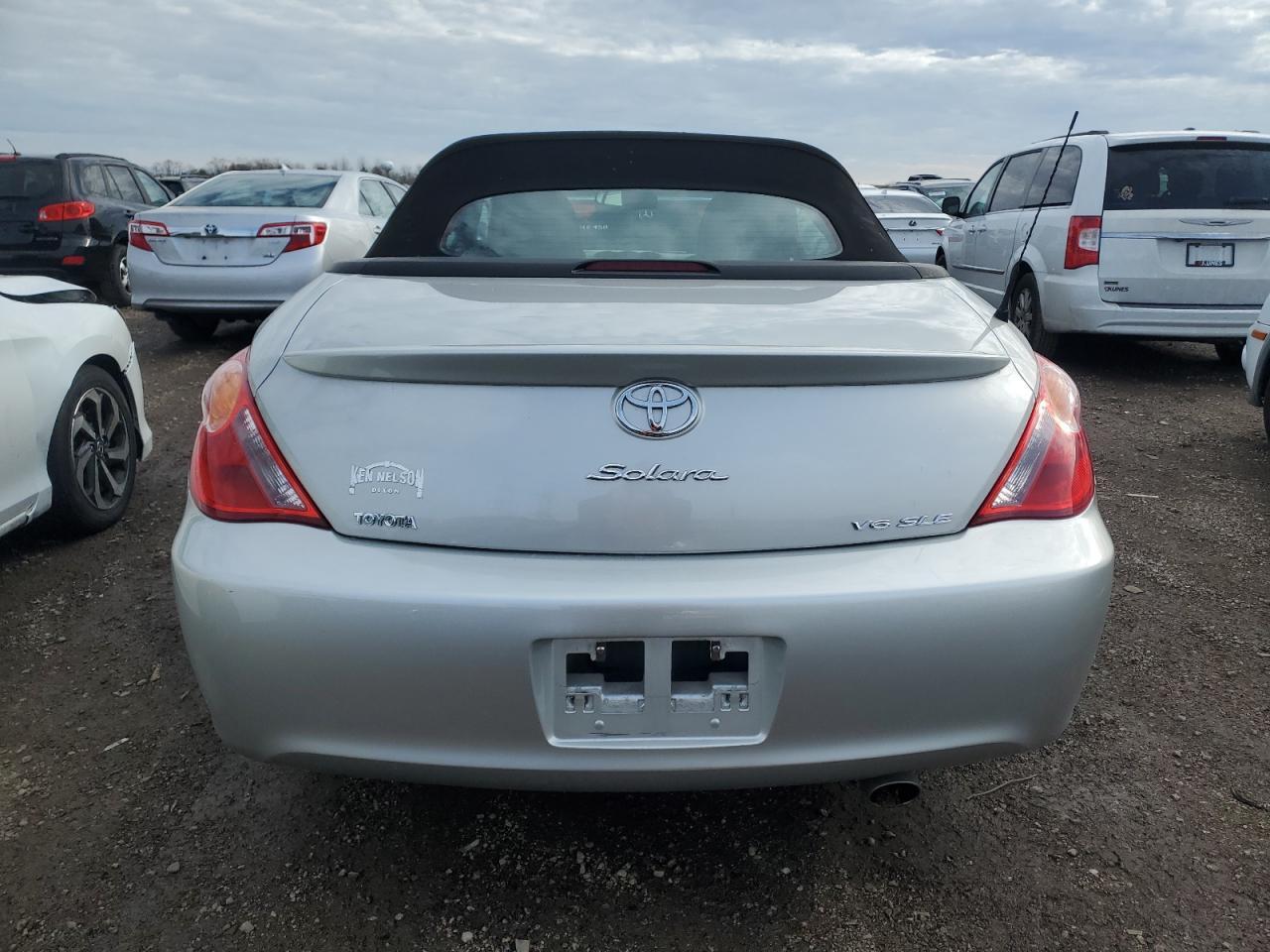 2005 TOYOTA CAMRY