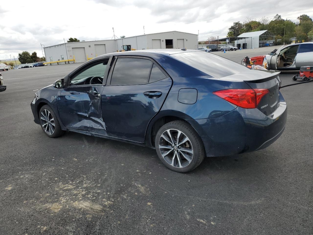 2017 TOYOTA COROLLA