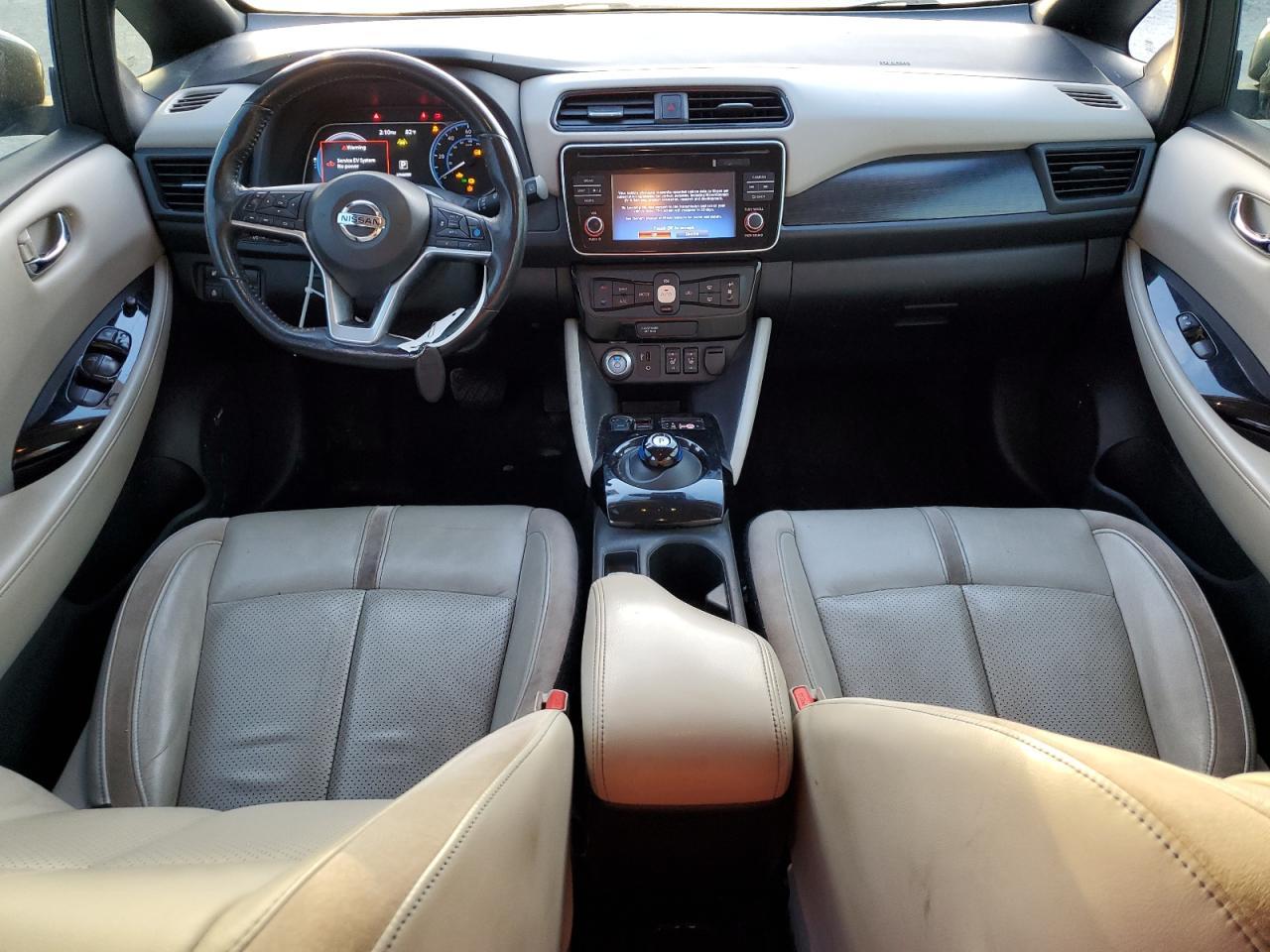 2018 NISSAN LEAF