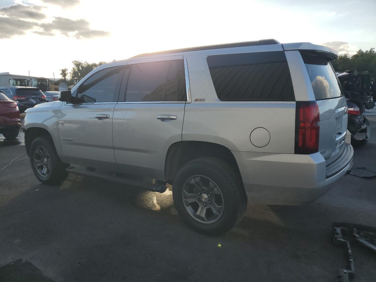 2017 CHEVROLET Tahoe