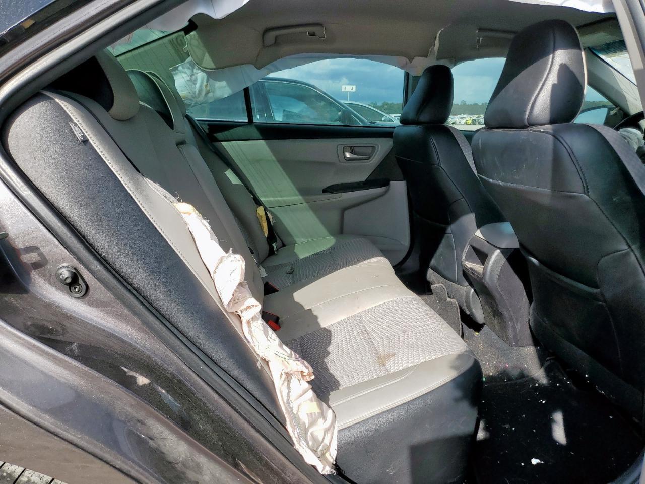 2015 TOYOTA CAMRY
