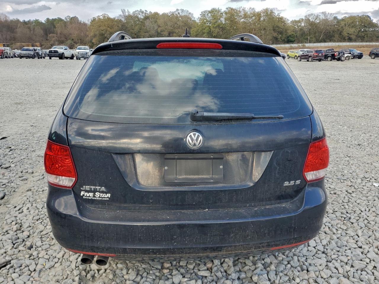 2013 VOLKSWAGEN JETTA