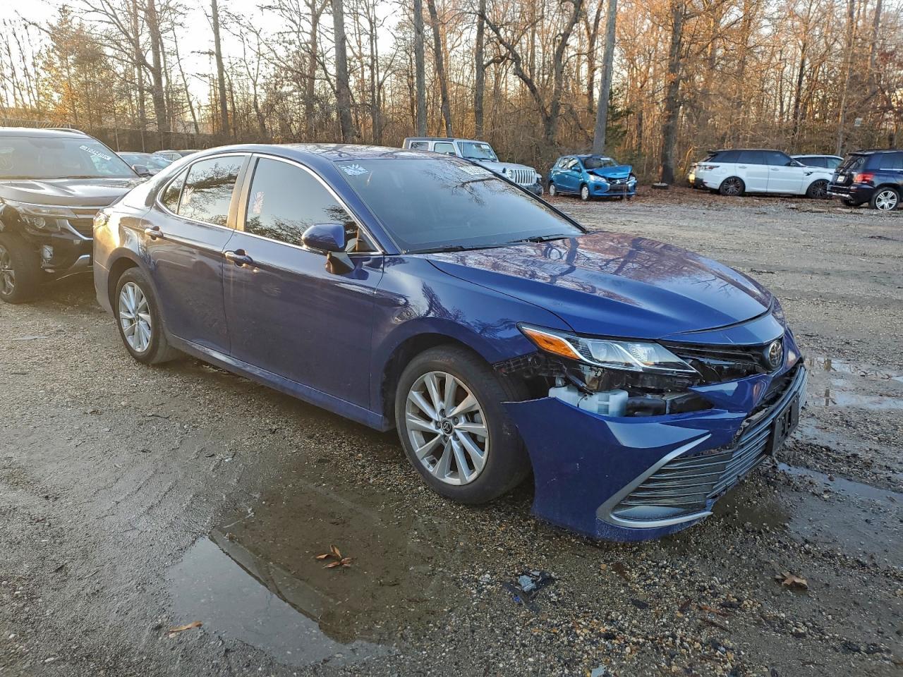 2023 TOYOTA CAMRY