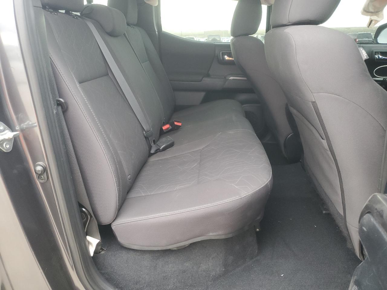 2016 TOYOTA TACOMA