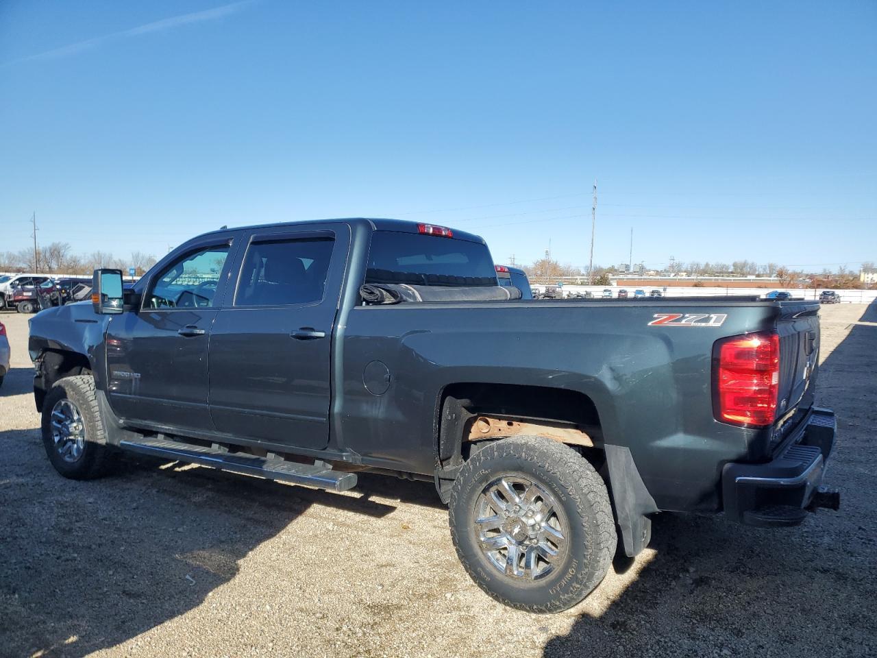2017 CHEVROLET Silverado 2500