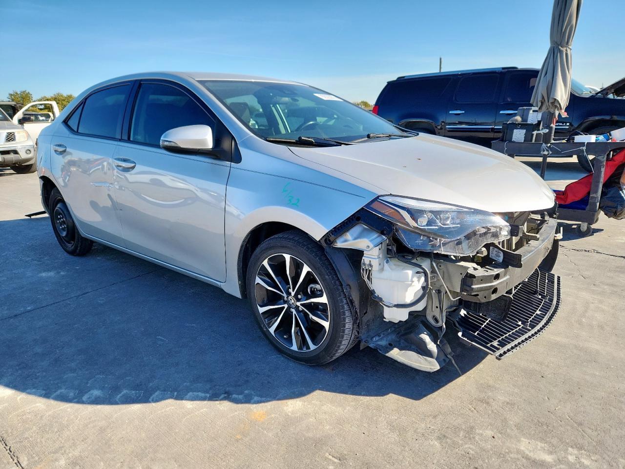 2019 TOYOTA COROLLA