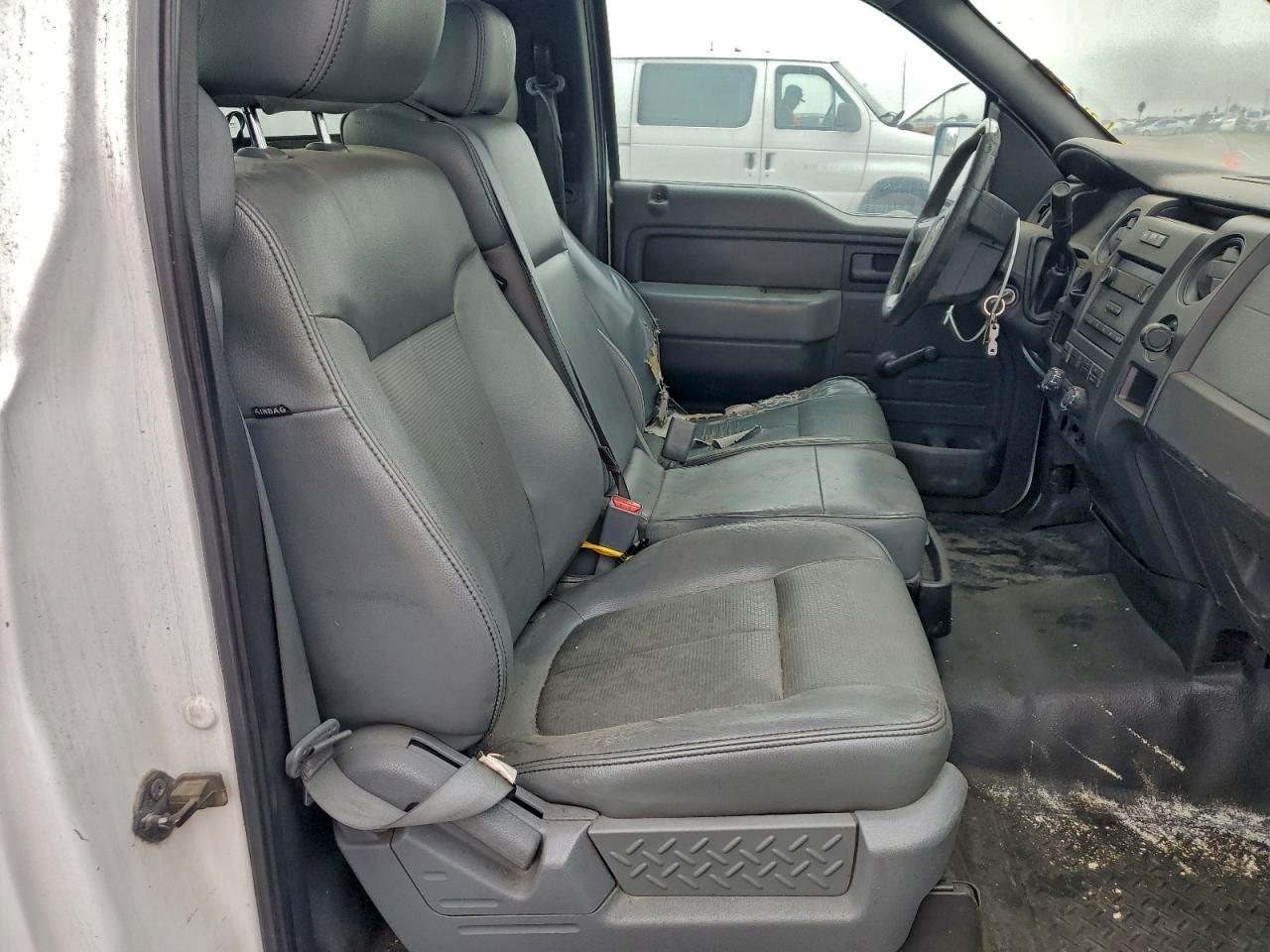 2011 FORD F-150