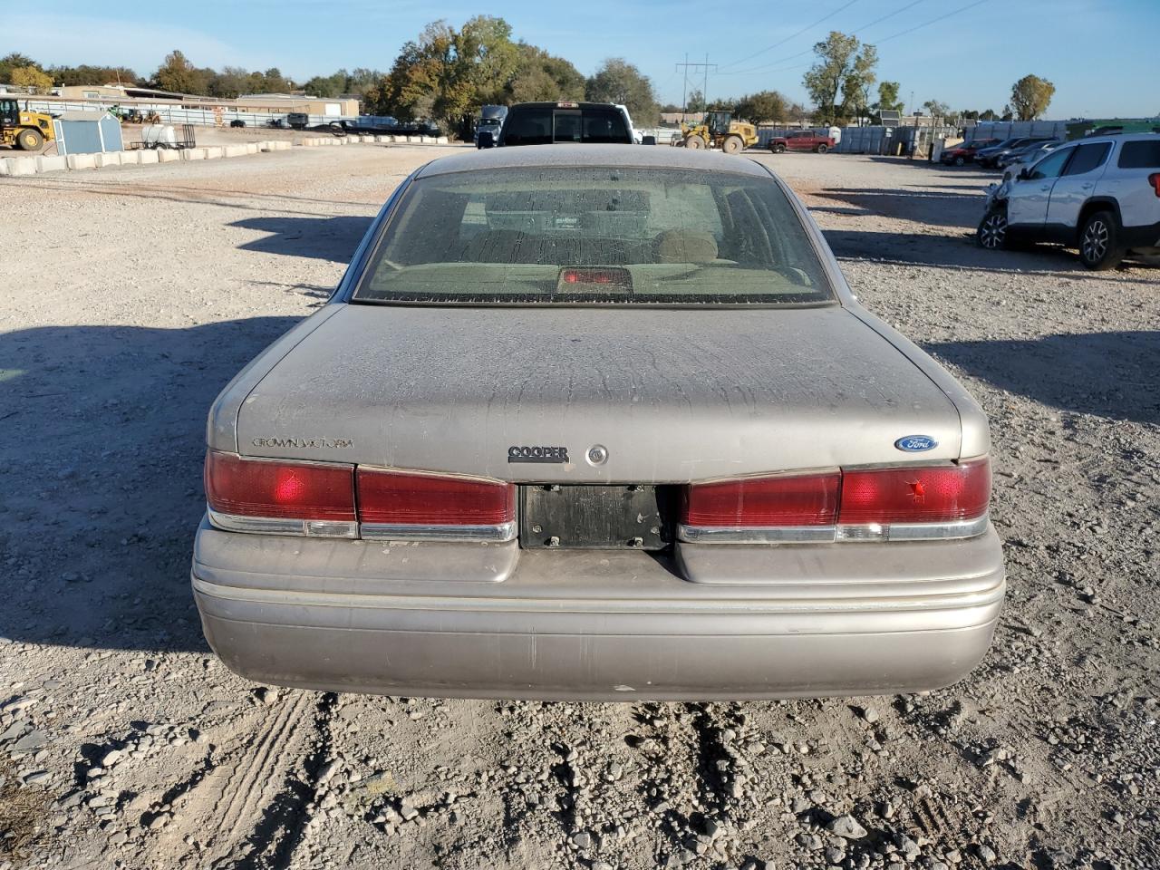 1995 FORD Crown Victoria