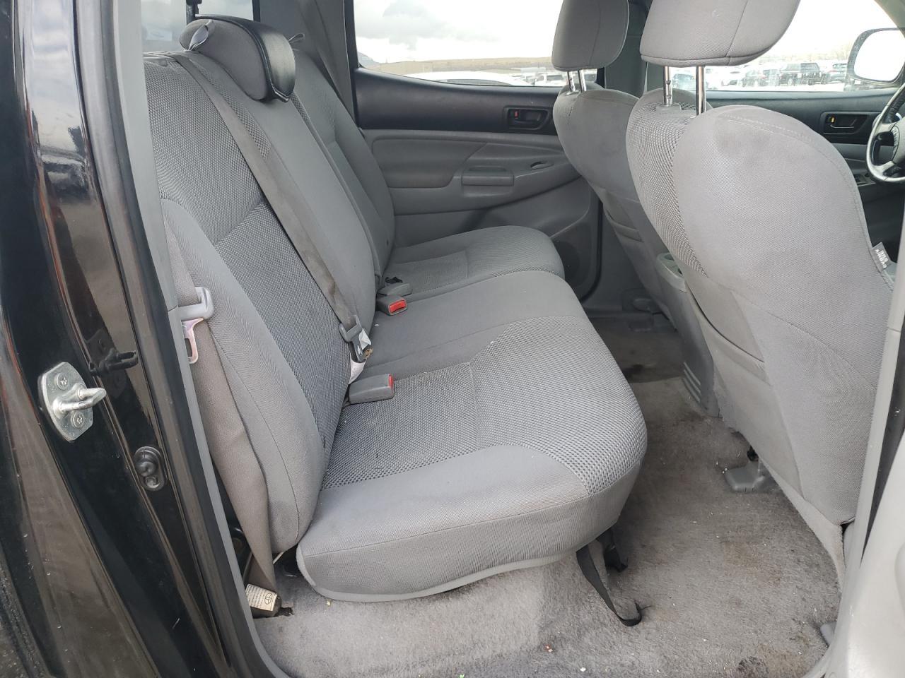 2011 TOYOTA TACOMA