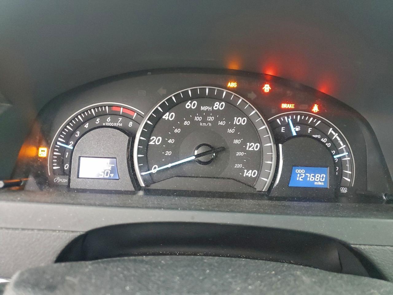 2014 TOYOTA CAMRY