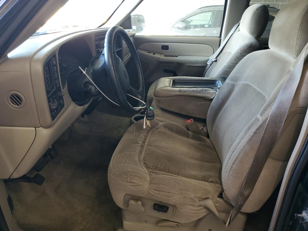 2002 CHEVROLET Tahoe