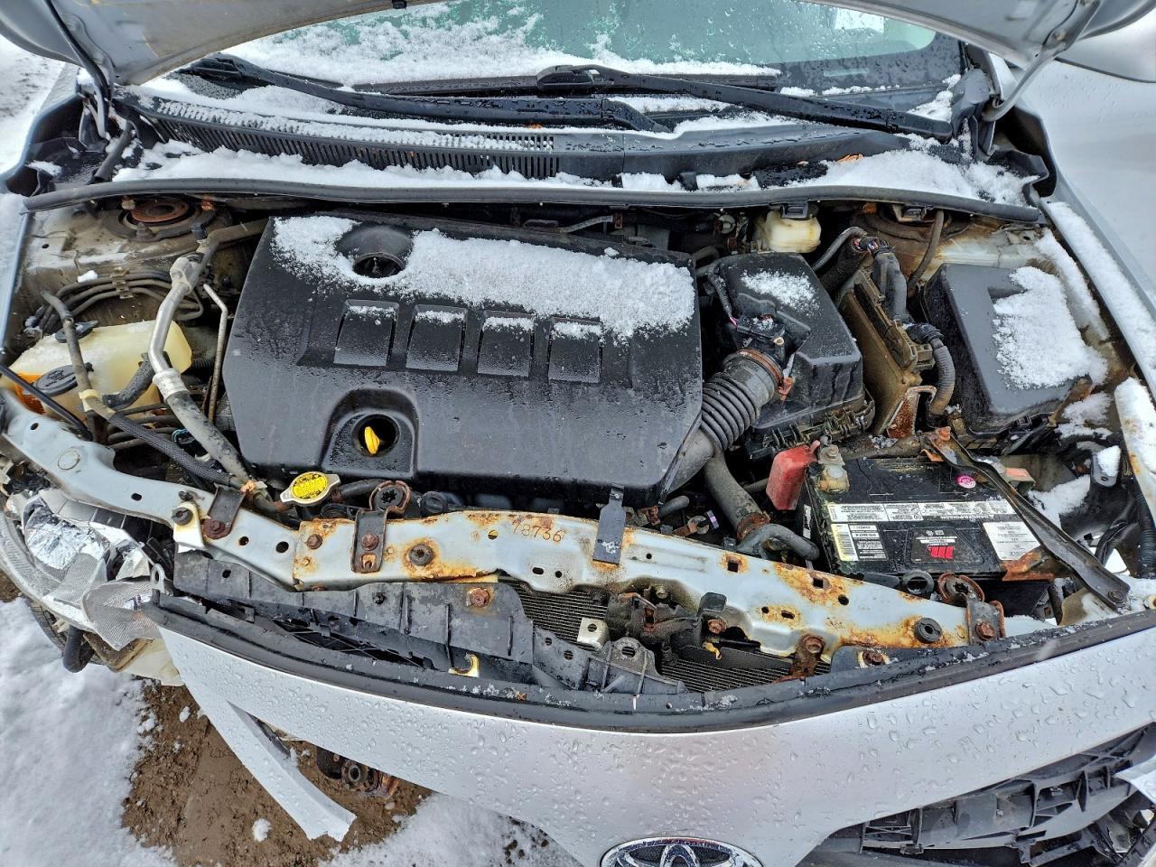 2013 TOYOTA COROLLA