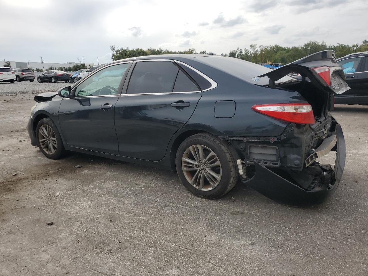 2017 TOYOTA CAMRY