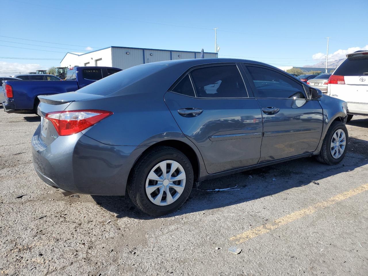 2015 TOYOTA COROLLA