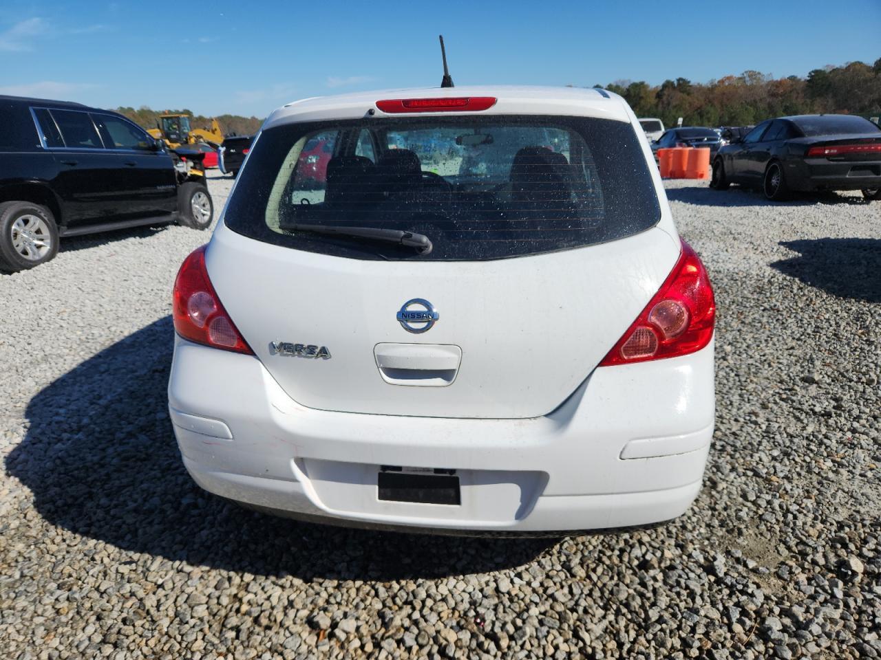 2012 NISSAN VERSA