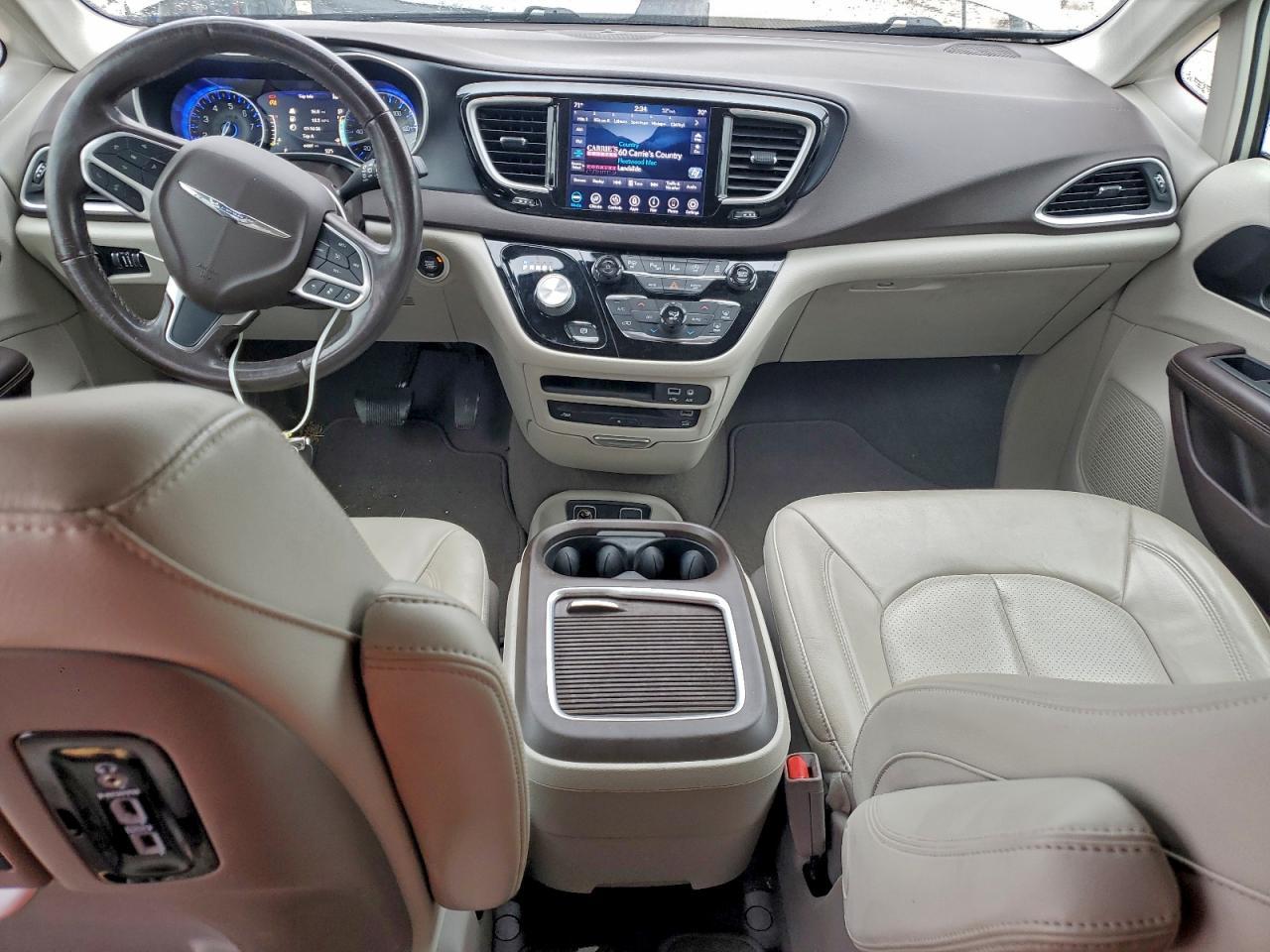 2020 CHRYSLER Pacifica