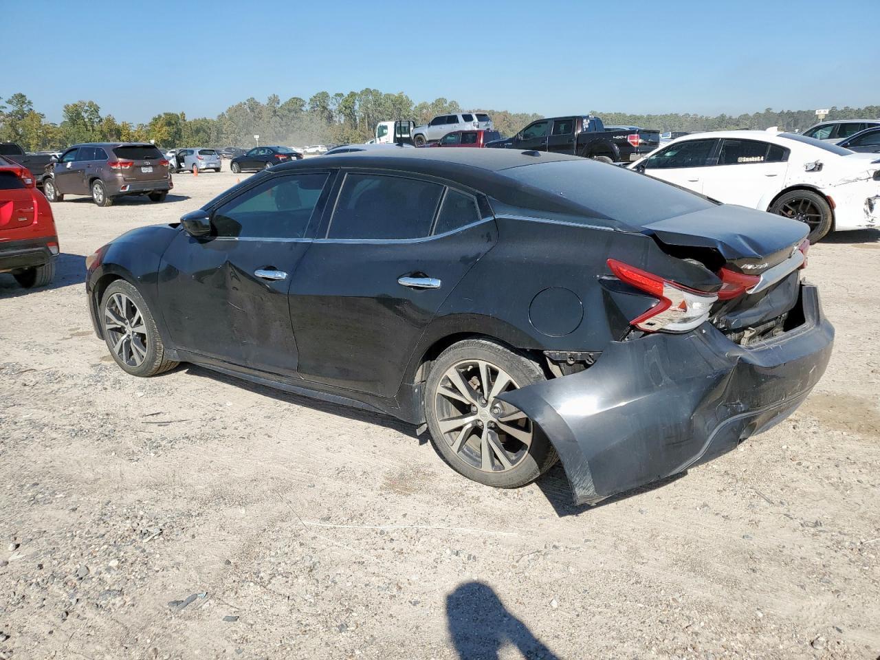2016 NISSAN Maxima