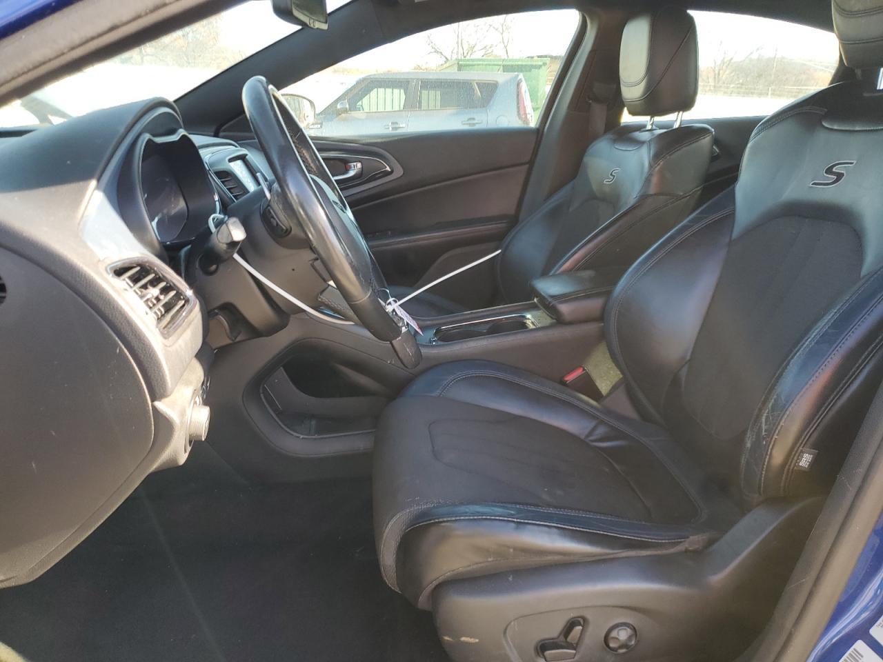 2015 CHRYSLER 200