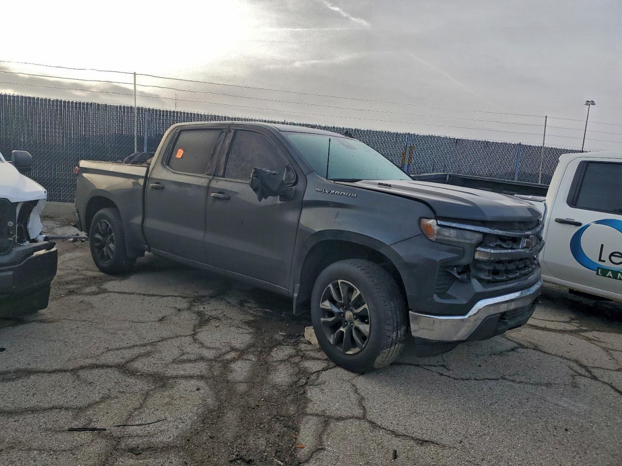 2023 CHEVROLET Silverado