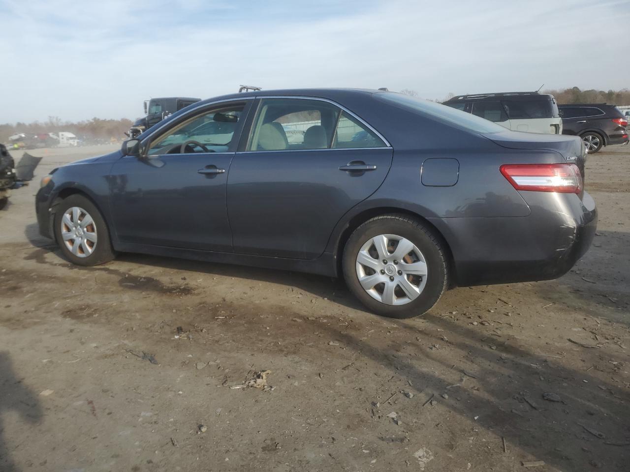 2010 TOYOTA CAMRY
