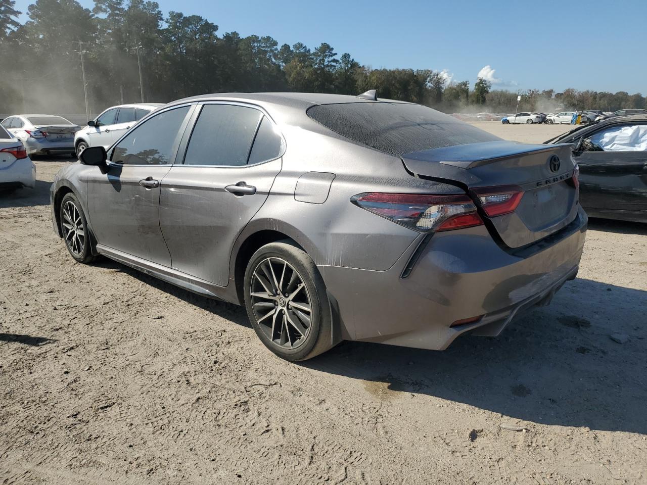 2024 TOYOTA CAMRY