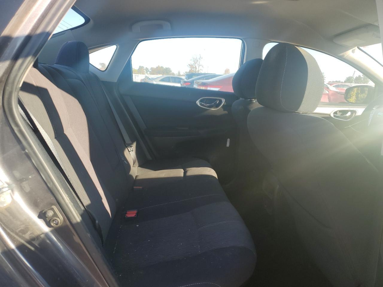 2015 NISSAN SENTRA