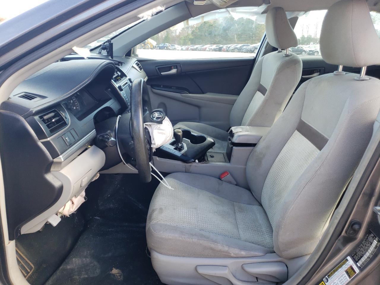 2014 TOYOTA CAMRY