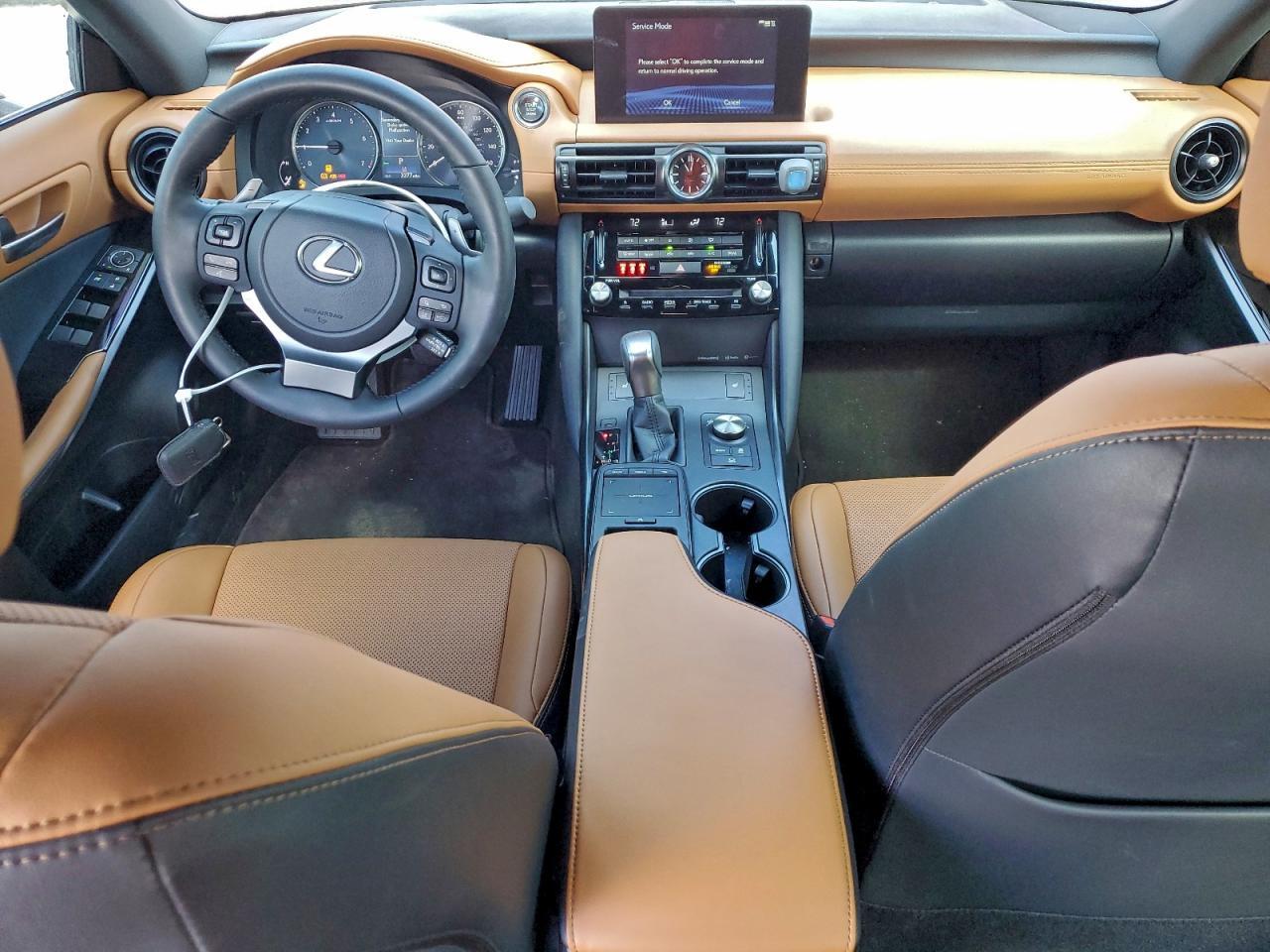 2025 LEXUS IS 350