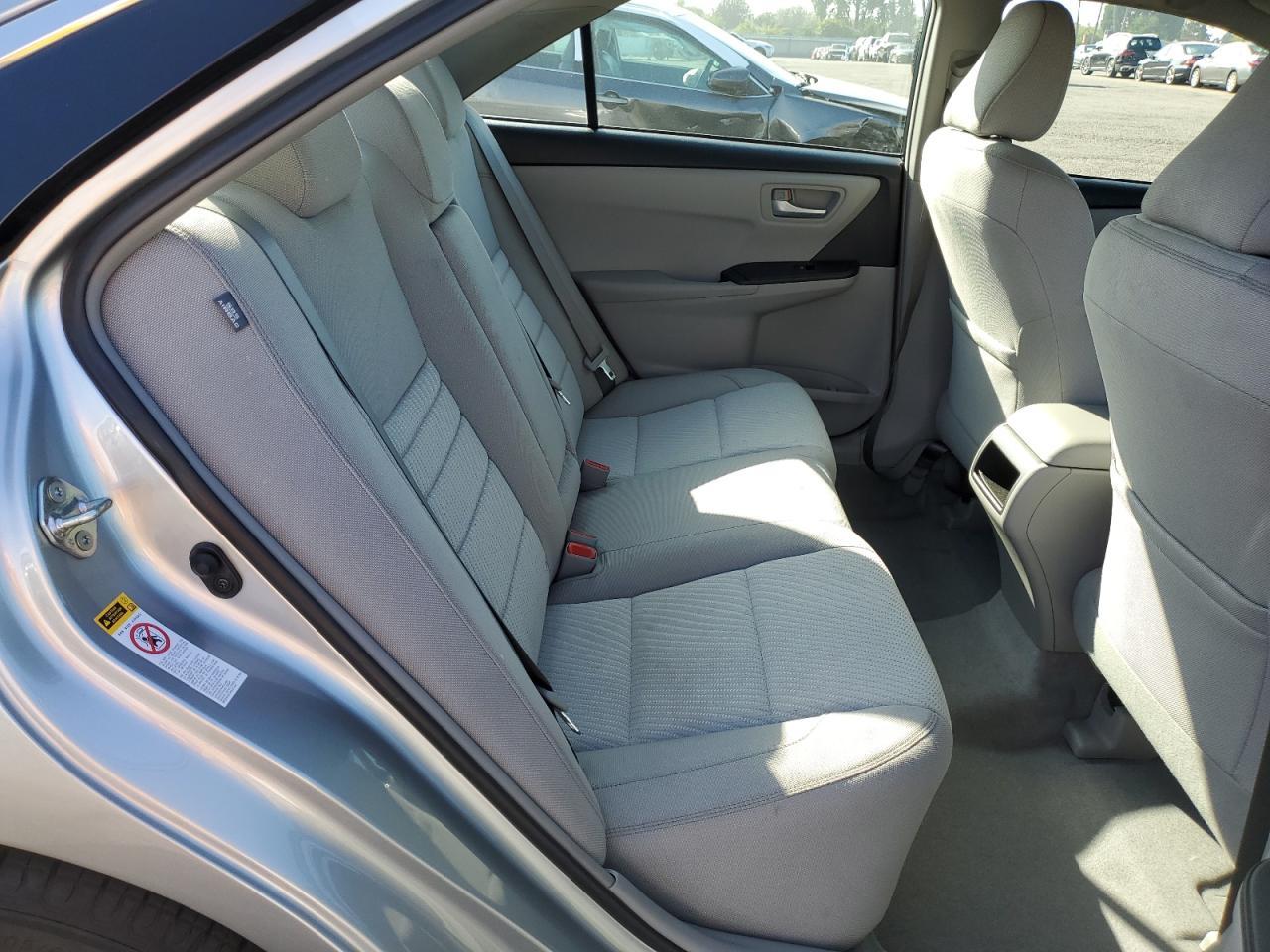 2017 TOYOTA CAMRY