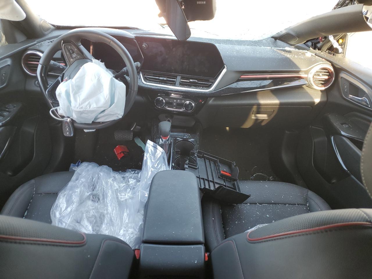 2025 CHEVROLET TRAX