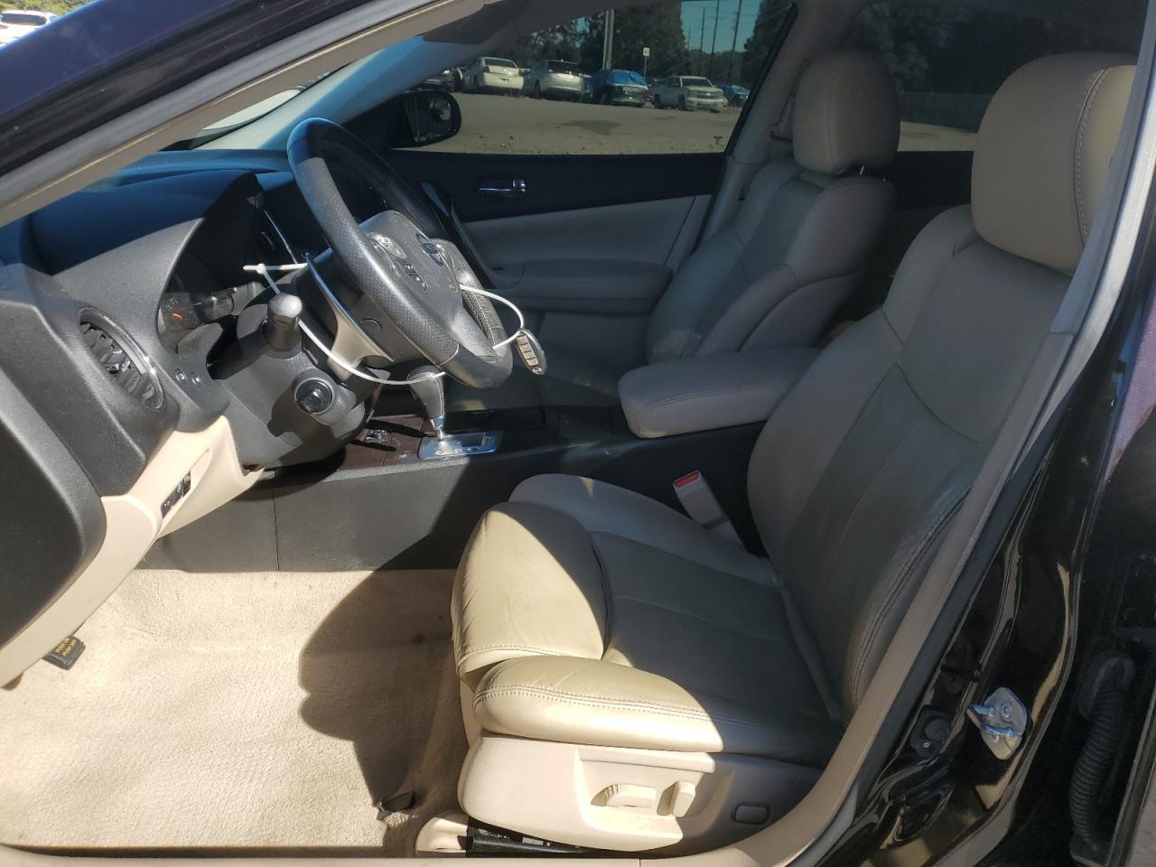 2012 NISSAN Maxima
