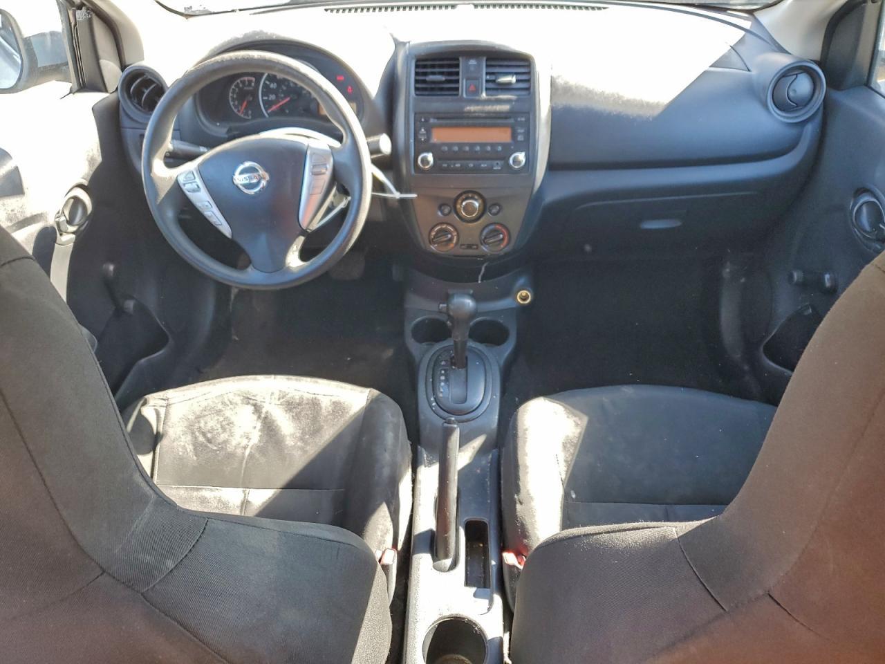 2017 NISSAN VERSA
