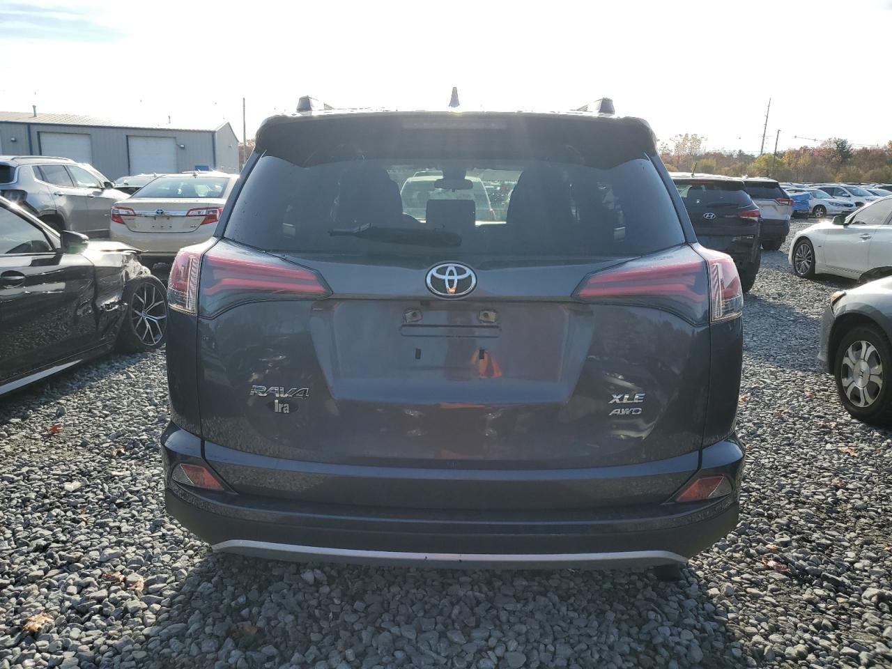 2018 TOYOTA RAV4