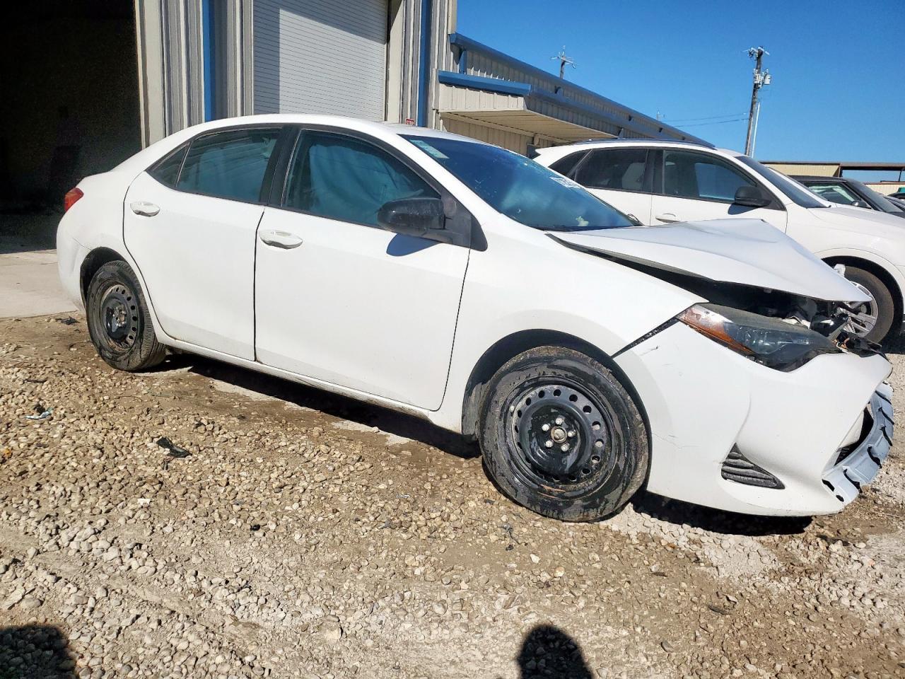 2019 TOYOTA COROLLA