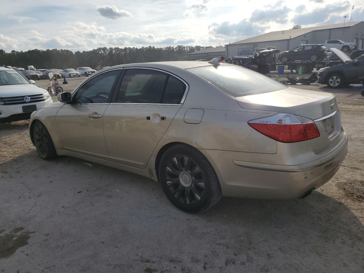 2009 HYUNDAI GENESIS