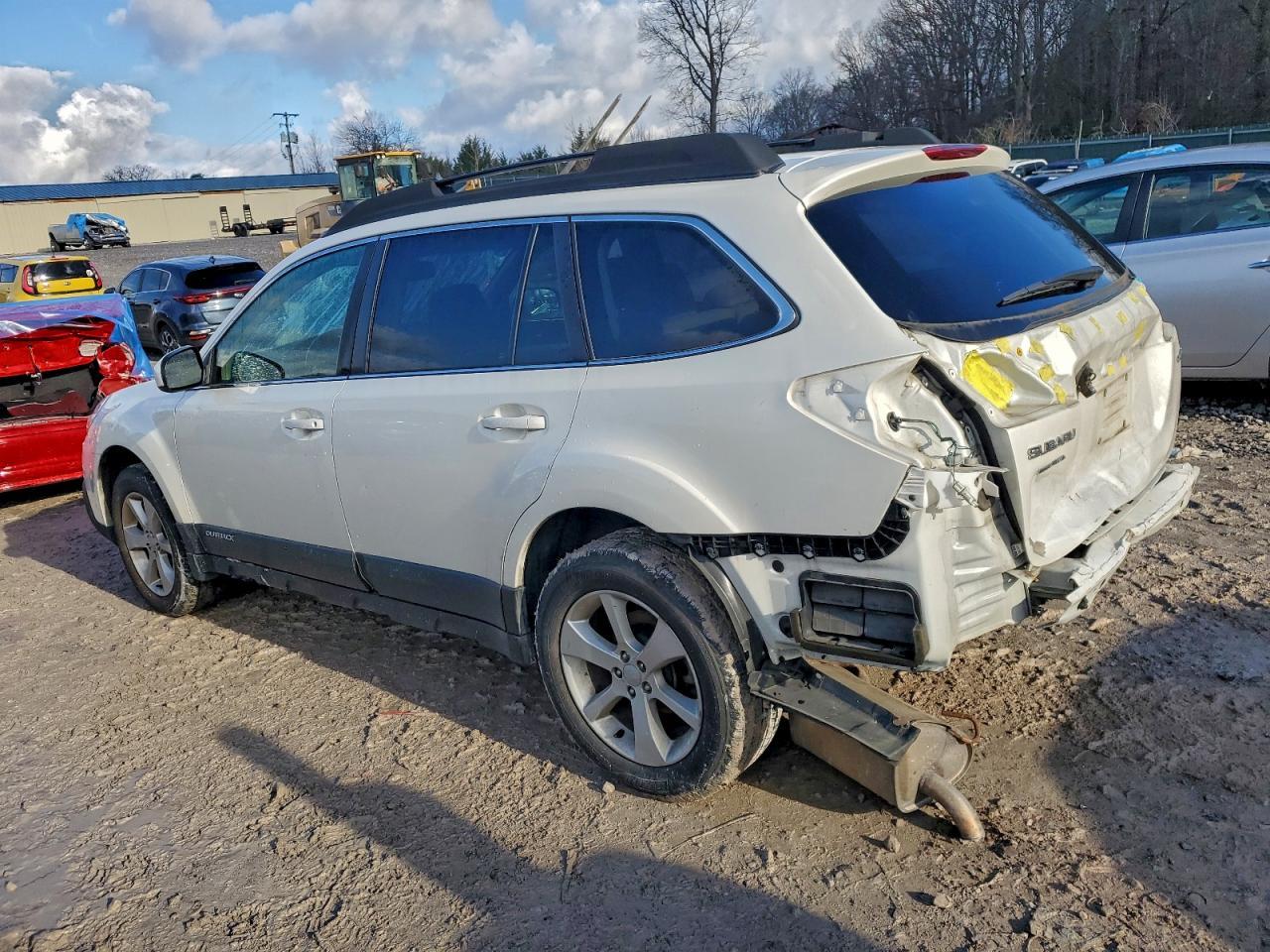 2013 SUBARU Outback