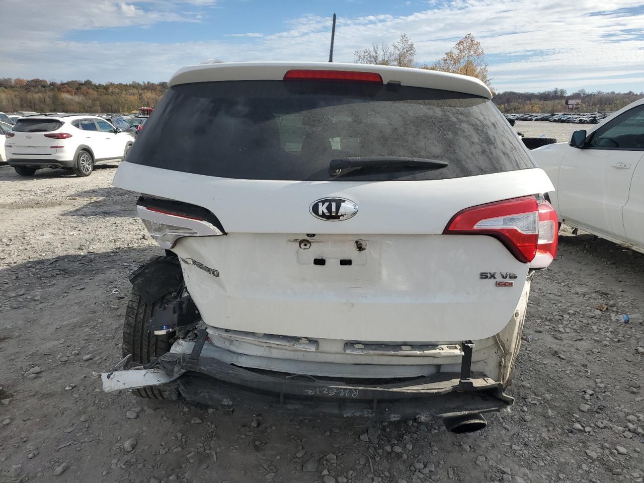 2014 KIA SORENTO