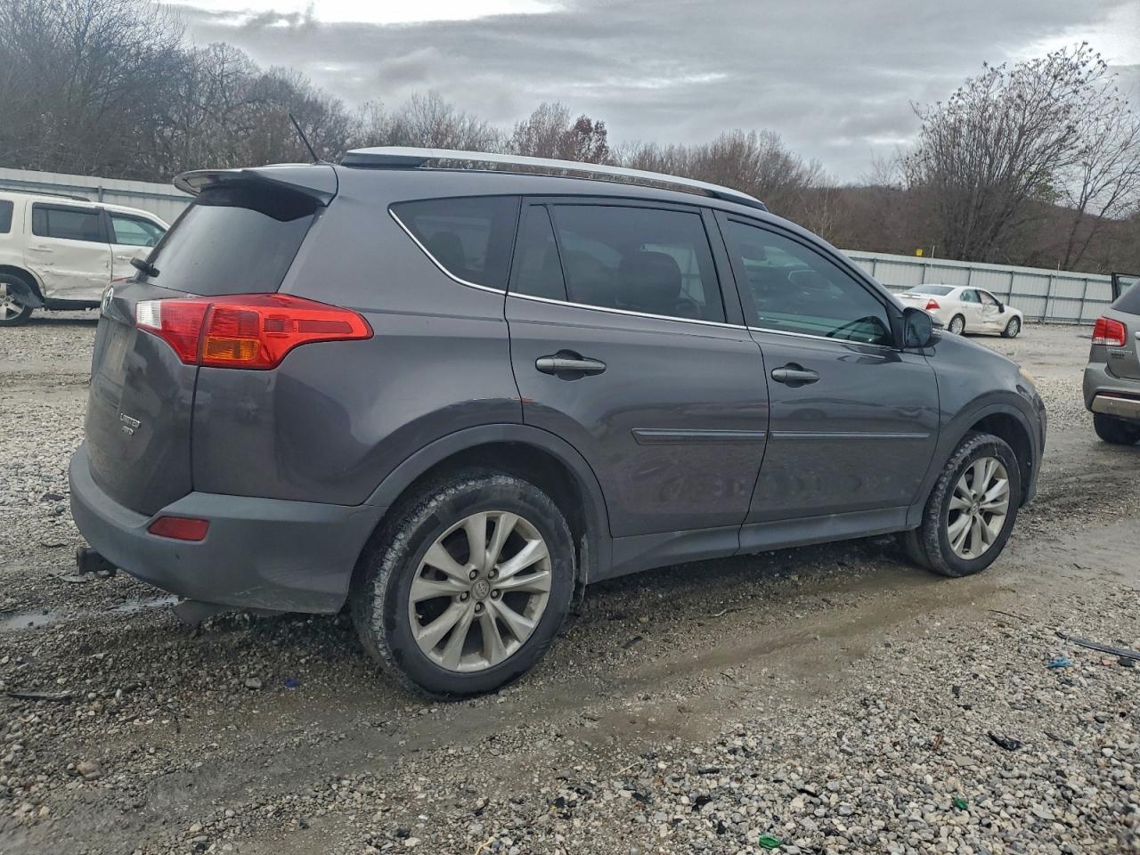 2014 TOYOTA RAV4