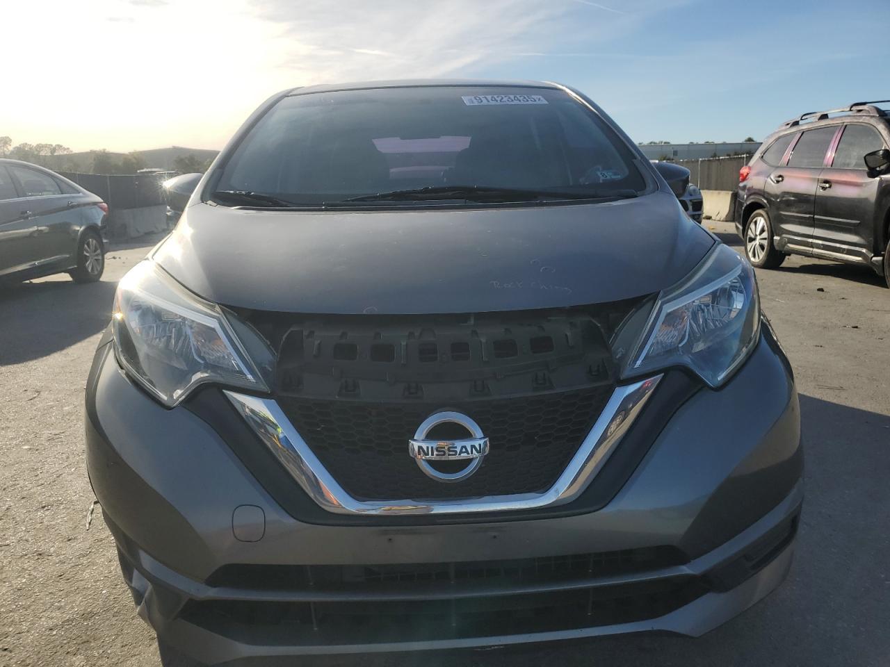 2017 NISSAN Versa Note