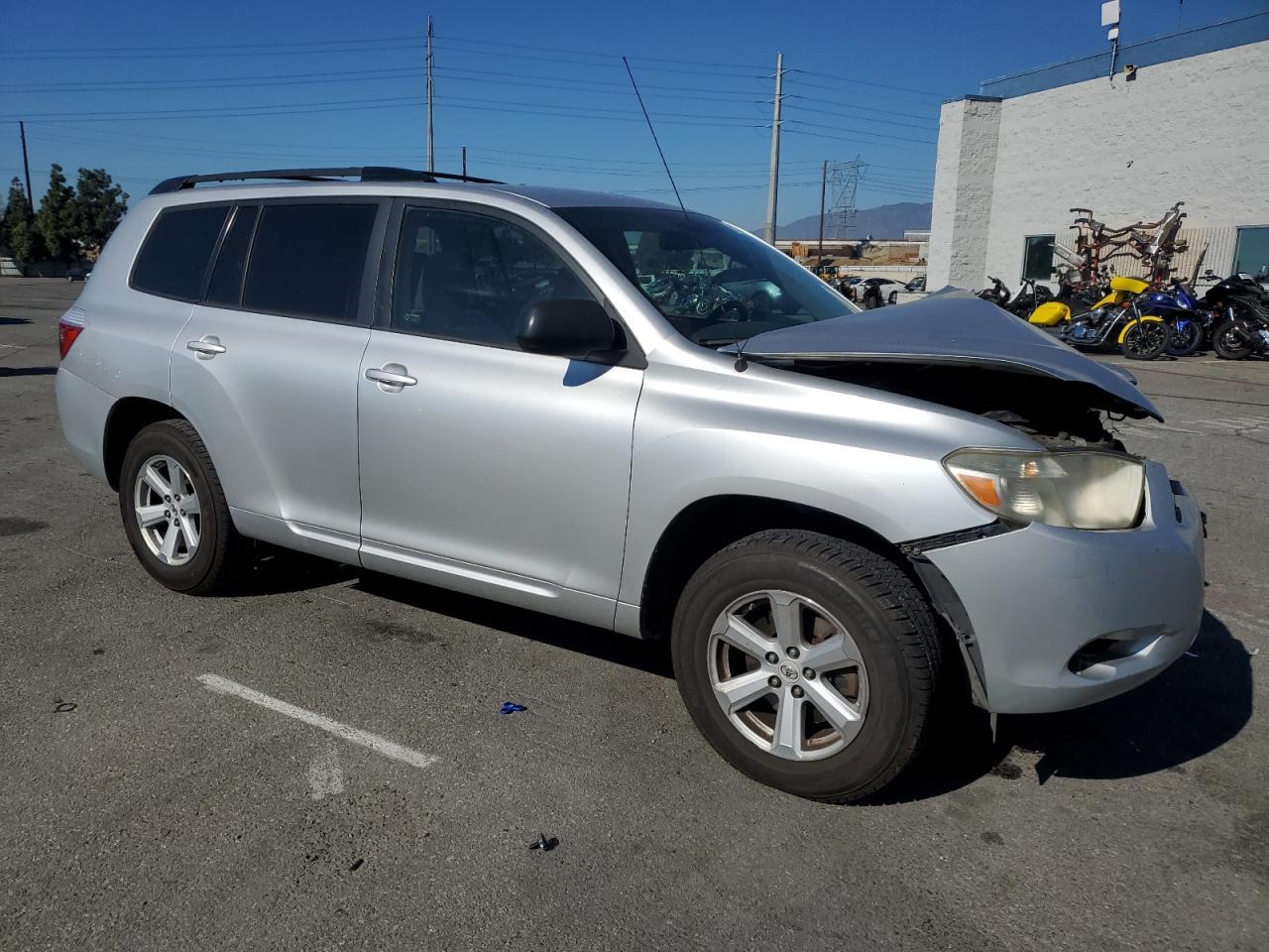 2010 TOYOTA HIGHLANDER