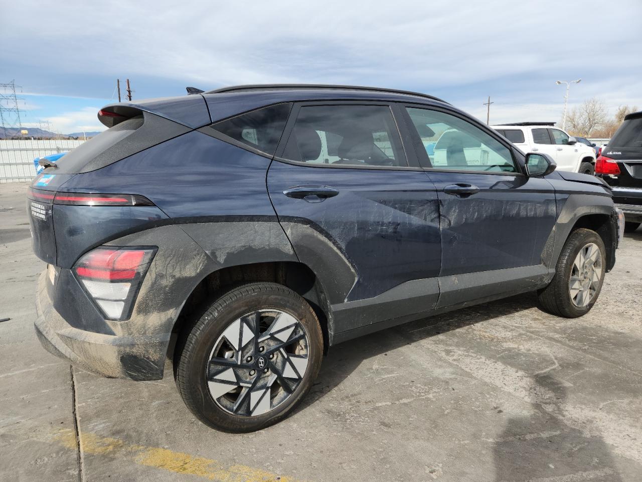 2025 HYUNDAI Kona