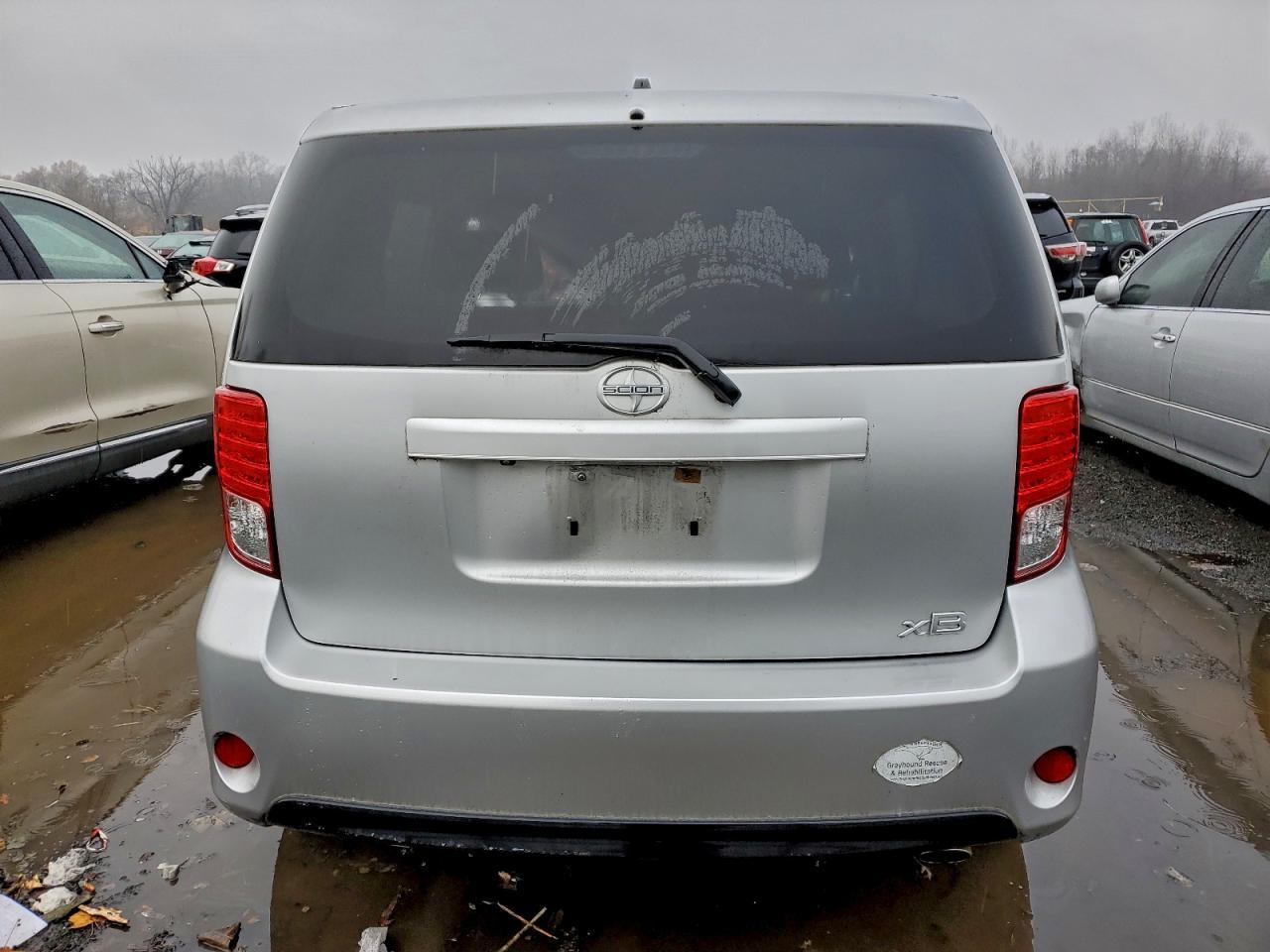 2015 TOYOTA SCION