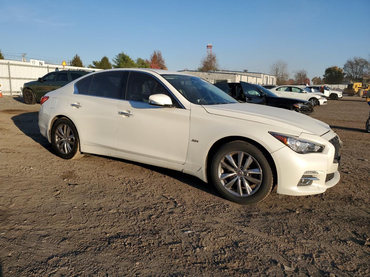 2016 INFINITI Q50