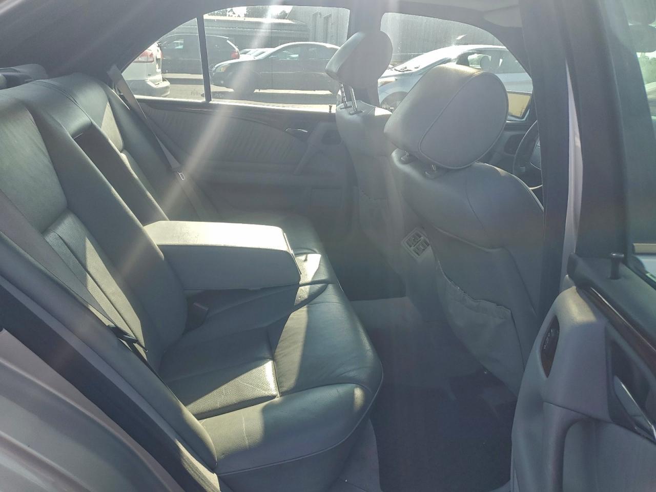 1998 MERCEDES-BENZ E-Class