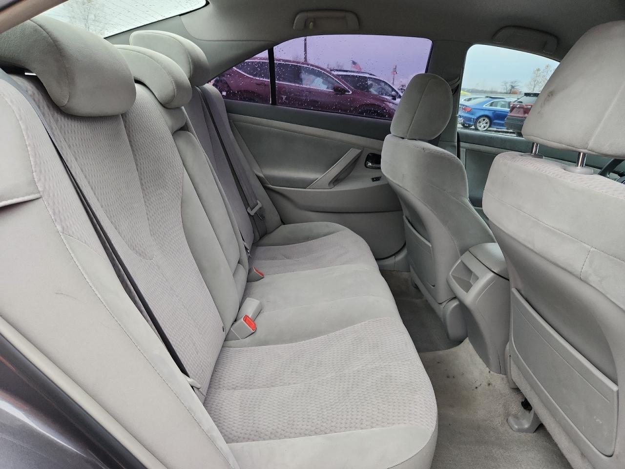 2010 TOYOTA CAMRY