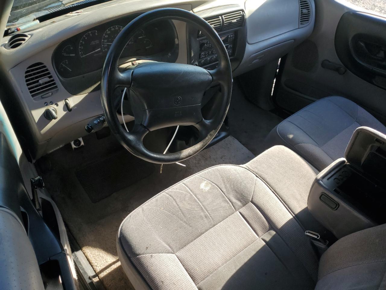 1996 MAZDA B3000