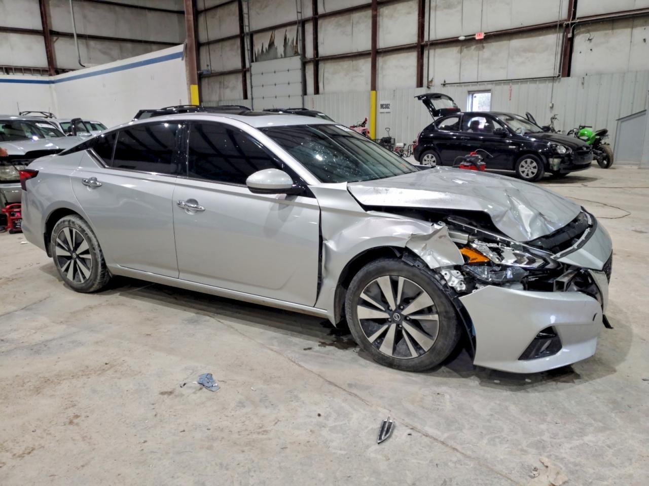 2019 NISSAN ALTIMA
