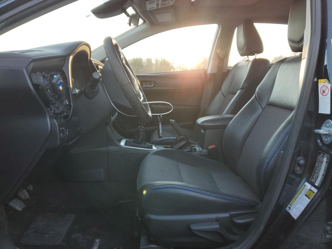 2017 TOYOTA COROLLA